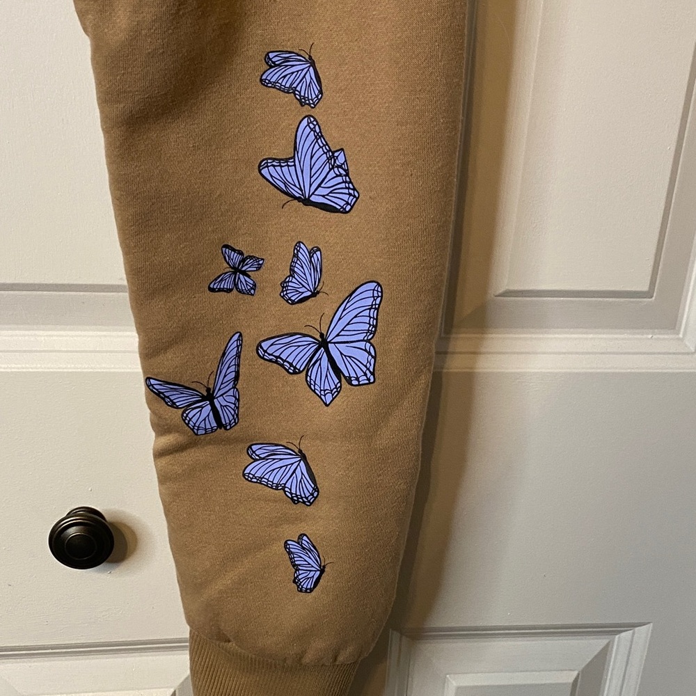 🌸 Refuge Tan Joggers with Blue Butterfly Accents - Picture 3 of 9